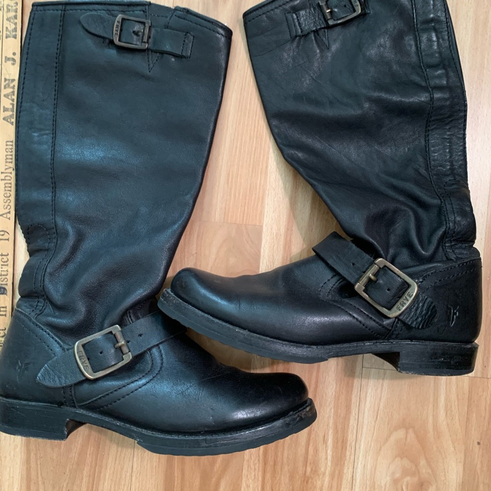 Frye Boots Veronica size 6.5